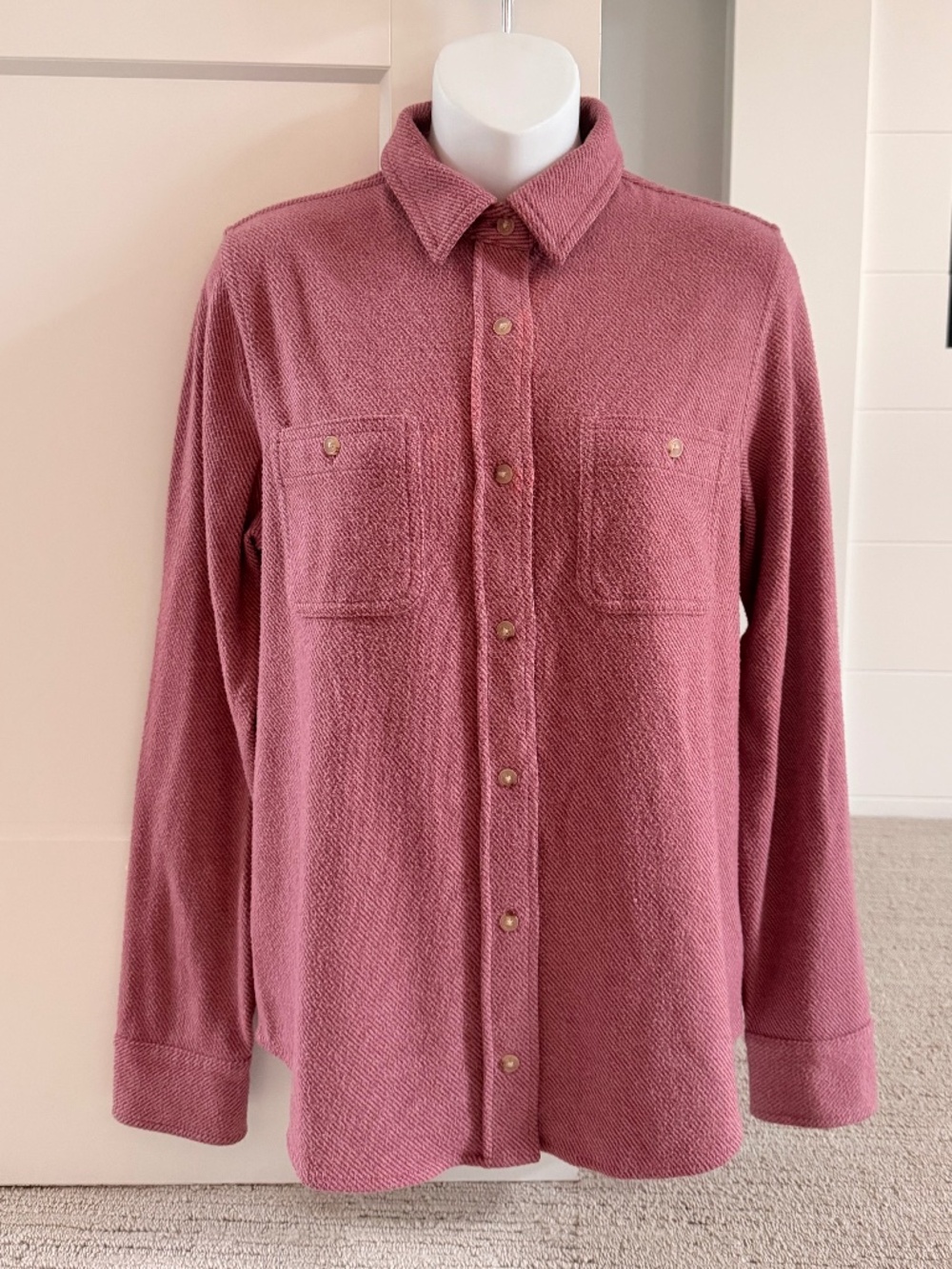 FAHERTY Women's Legend Button Down Shirt Sz S $180!!